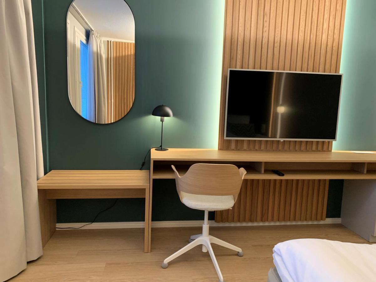 Park Hotel ตอร์นีโอ ภายนอก รูปภาพ